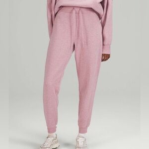Lululemon Scuba Jogger Full Length Heather Pink Size 6